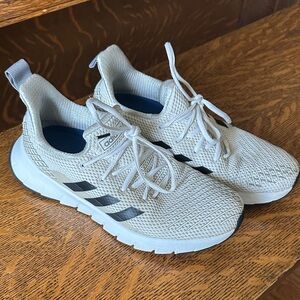 adidas Light Mesh Running Sneakers